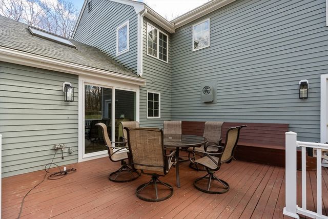 11 Axdell Road, Sudbury, MA 01776