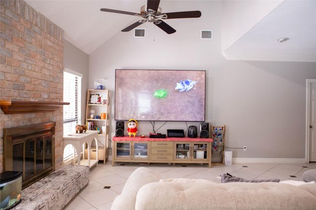 20006 Erika Way Drive, Katy, TX 77450
