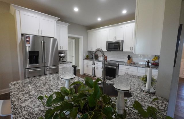 120 Sideview Rd, Gallatin, TN 37066