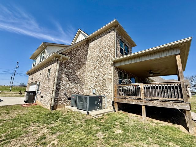 120 Sideview Rd, Gallatin, TN 37066