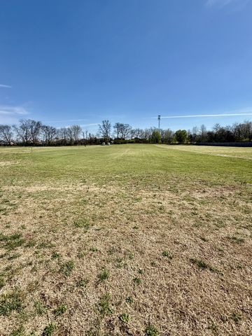 120 Sideview Rd, Gallatin, TN 37066