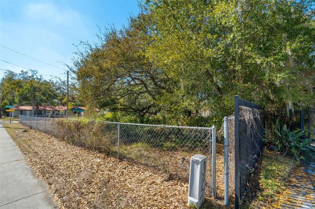 702 WESTWOOD DRIVE, Brandon, FL 33511