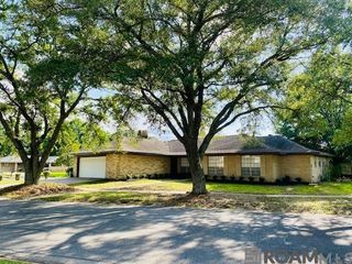395 Hillcrest Ave, Baton Rouge, LA 70807