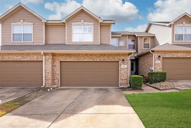 924 Cypress Creek Drive, Plano, TX 75025