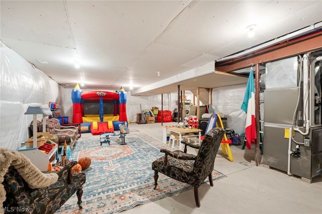 35074 Bald Eagle Lane, Willoughby, OH 44094