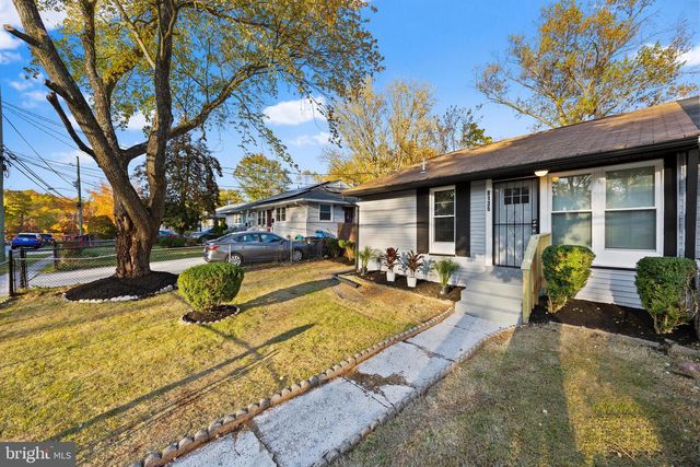 8135 ALLENDALE DR, Landover, MD 20785