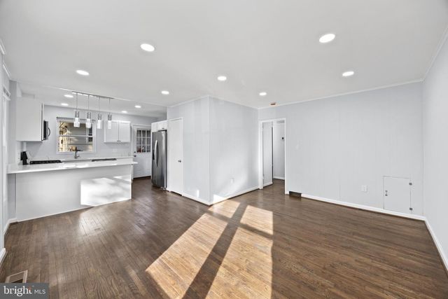 8135 ALLENDALE DR, Landover, MD 20785