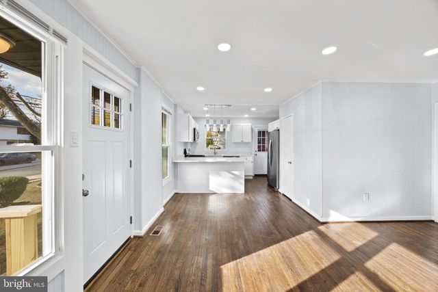 8135 ALLENDALE DR, Landover, MD 20785