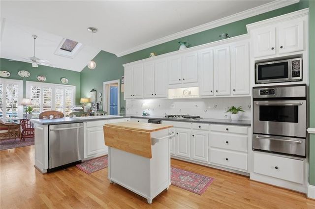 711 Parkside NW Trail, Marietta, GA 30064