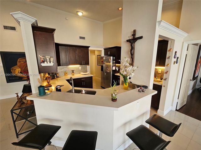 4523 NW 98th Ave 4523, Doral, FL 33178