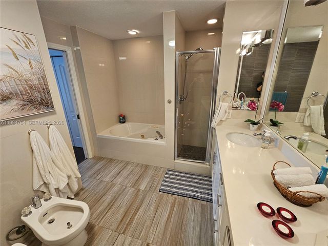 4523 NW 98th Ave 4523, Doral, FL 33178