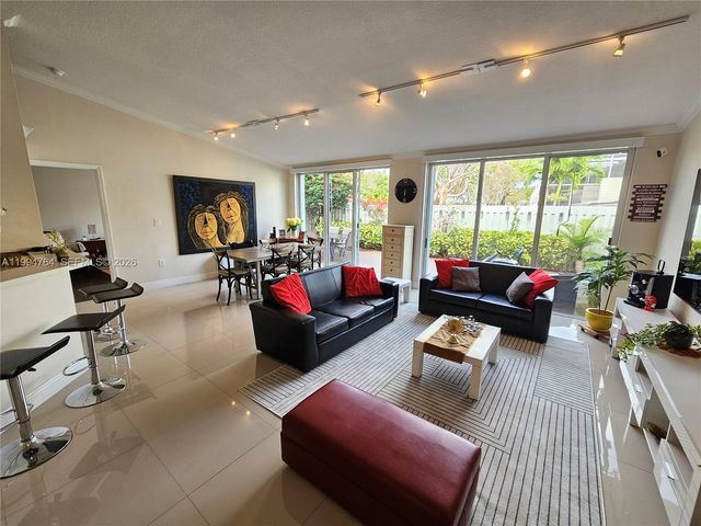 4523 NW 98th Ave 4523, Doral, FL 33178