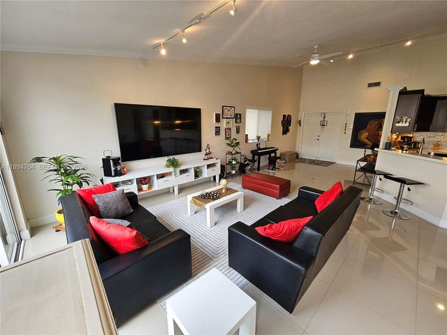 4523 NW 98th Ave 4523, Doral, FL 33178