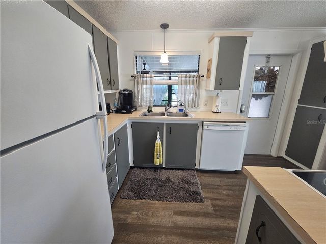 433 SAILFISH BOULEVARD, Oldsmar, FL 34677