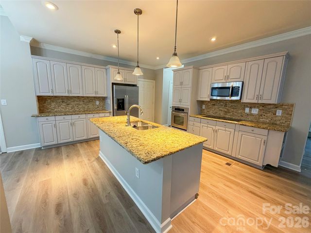 6930 Royce Court, Charlotte, NC 28277