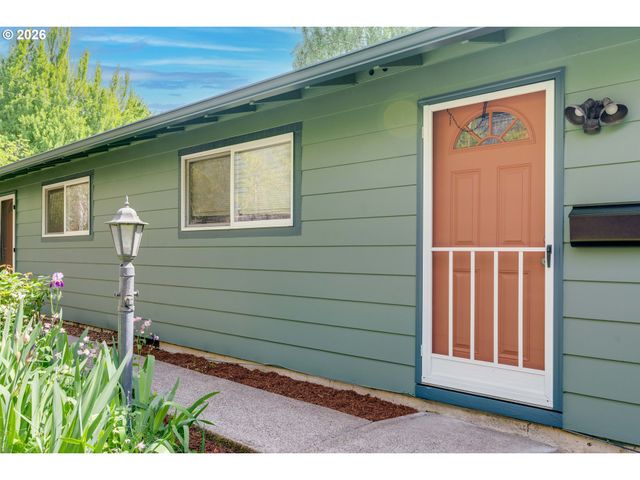 -1 Se 19TH Ave, Portland, OR 97202