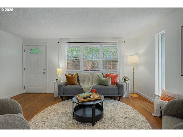 -1 Se 19TH Ave, Portland, OR 97202