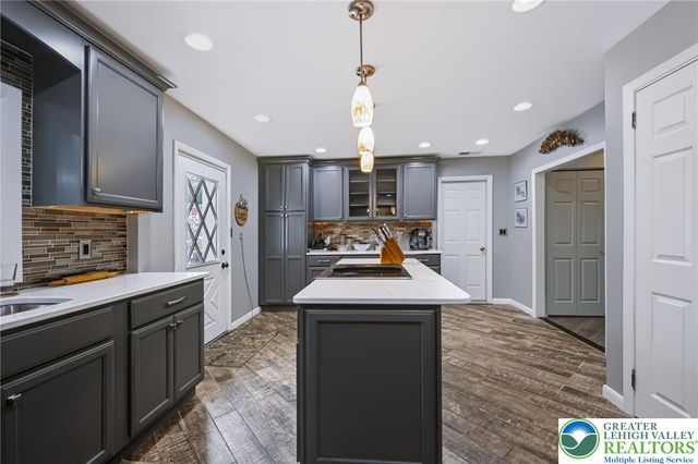 1773 Reading Drive, Bethlehem City, PA 18015
