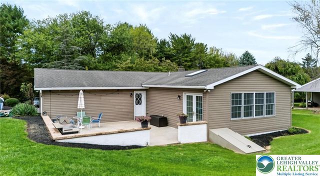 1773 Reading Drive, Bethlehem City, PA 18015