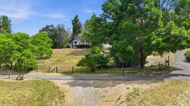 5726 Butler Rd, Penryn, CA 95663