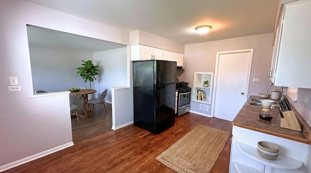 1425 Kasten Drive, Dolton, IL 60419