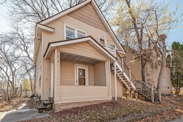 2219 29th Avenue N, Minneapolis, MN 55411