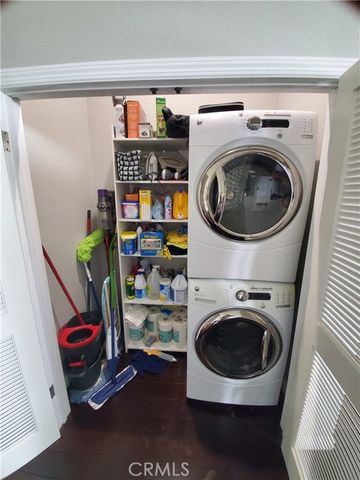 6141 Toltec, Los Angeles, CA 90042