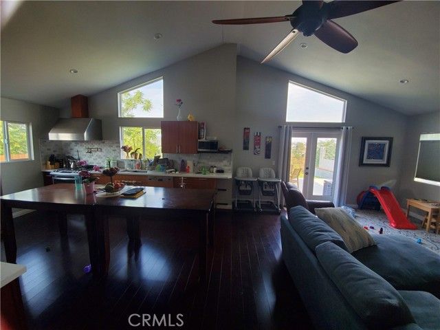 6141 Toltec, Los Angeles, CA 90042