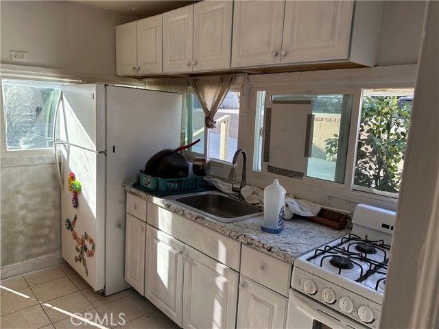 6141 Toltec, Los Angeles, CA 90042