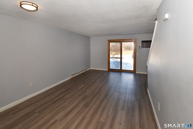 16 Seymour Road 21C, East Granby, CT 06026