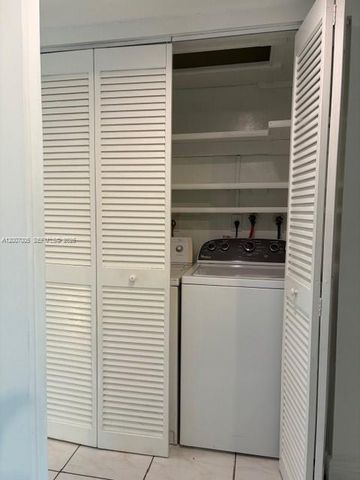 3100 Riverside Dr 103, Coral Springs, FL 33065