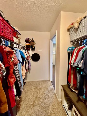 900 S Natalie Avenue, Springfield, MO 65802