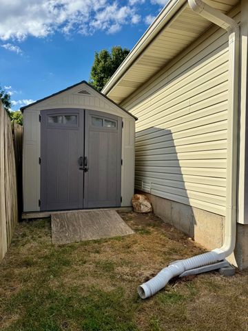 900 S Natalie Avenue, Springfield, MO 65802