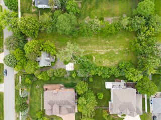 3910 Sterling Road, Downers Grove, IL 60515