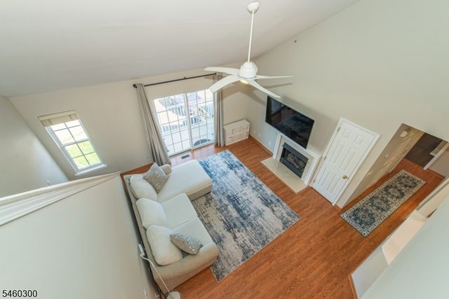 904 Wendover Ct, Randolph Twp., NJ 07869