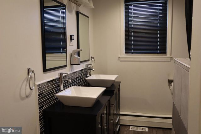 121 PATTERSON AVE, Bellmawr, NJ 08031