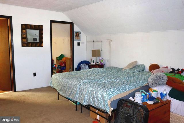 121 PATTERSON AVE, Bellmawr, NJ 08031