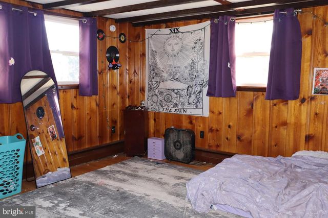 121 PATTERSON AVE, Bellmawr, NJ 08031