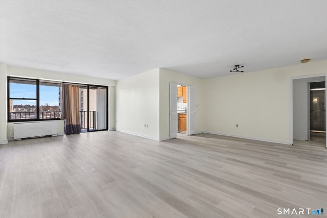 44 Strawberry Hill Avenue APT 11N, Stamford, CT 06902