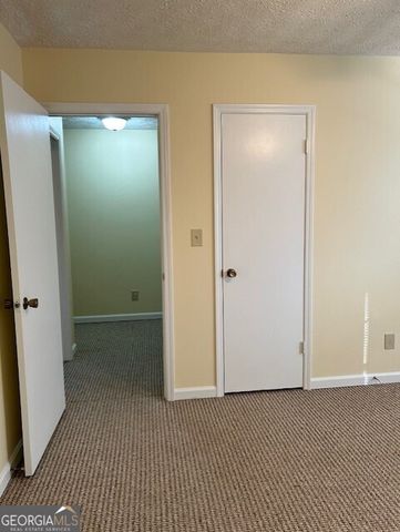 295 Handley Court, Tyrone, GA 30290