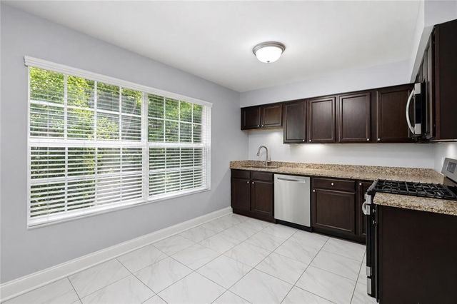 6980 Roswell Road A7, Sandy Springs, GA 30328