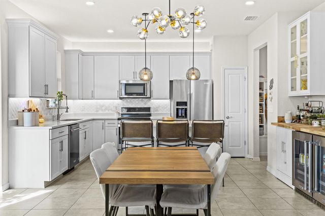 12384 SW Myrtle Oak Drive, Port St Lucie, FL 34987