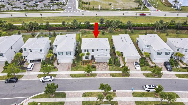 12384 SW Myrtle Oak Drive, Port St Lucie, FL 34987