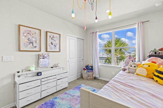 12384 SW Myrtle Oak Drive, Port St Lucie, FL 34987