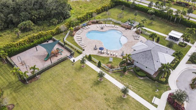 12384 SW Myrtle Oak Drive, Port St Lucie, FL 34987