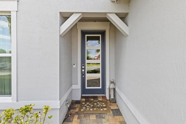 12384 SW Myrtle Oak Drive, Port St Lucie, FL 34987