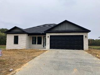 111 E Florida Street, Beebe, AR 72012