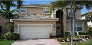 19425 SW 15th Street, Pembroke Pines, FL 33029