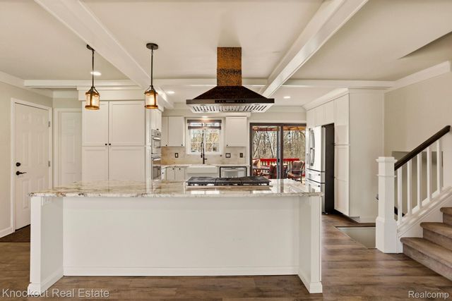 5936 Wellington Drive, Independence Charter Township, MI 48346