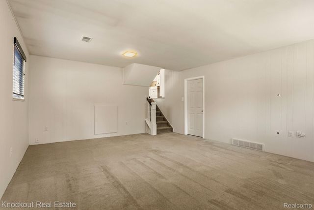 5936 Wellington Drive, Independence Charter Township, MI 48346